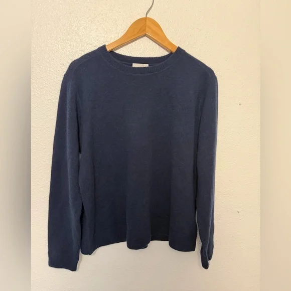 Reformation cashmere boyfriend Sweater - Picture 3 of 4